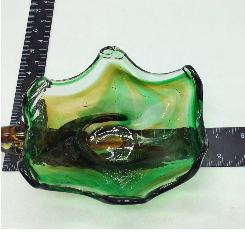 Art Glass Dish by Marigold Glassware Co. - Picture 5 of 7